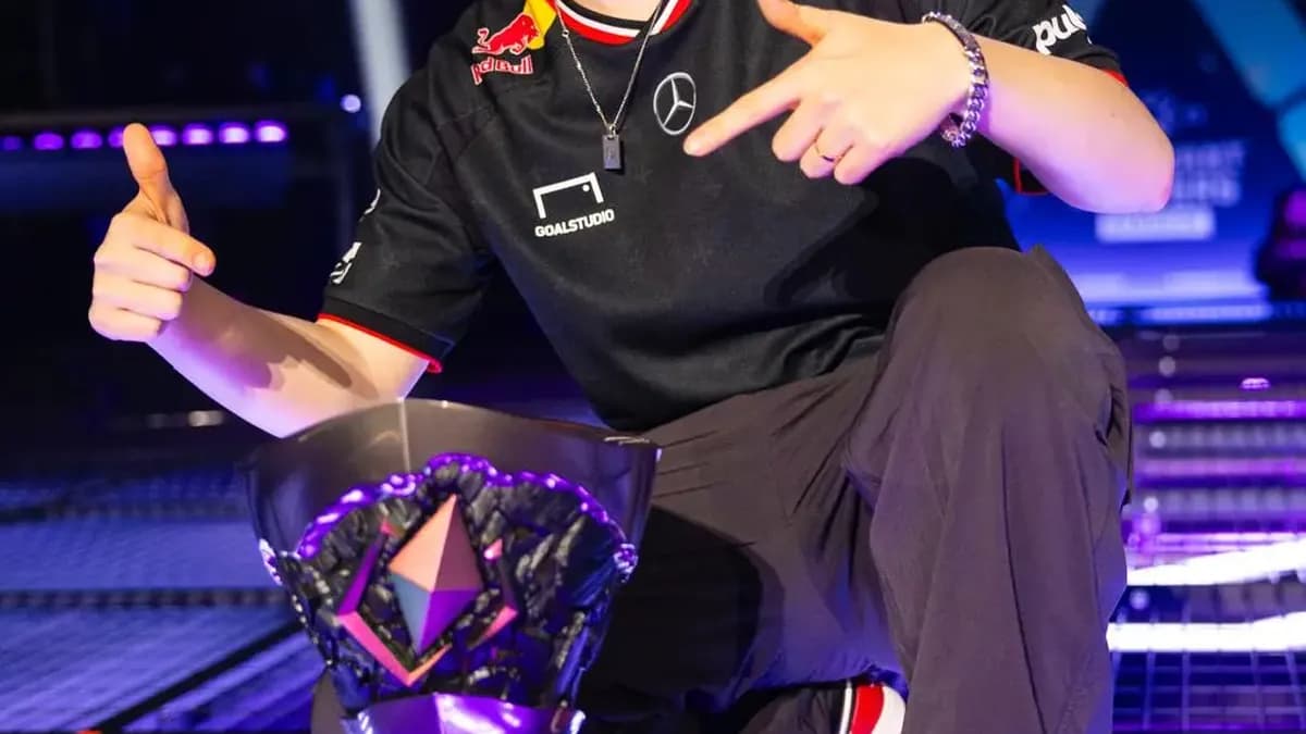 Nikolakakos écrase Radzuan à Bangkok