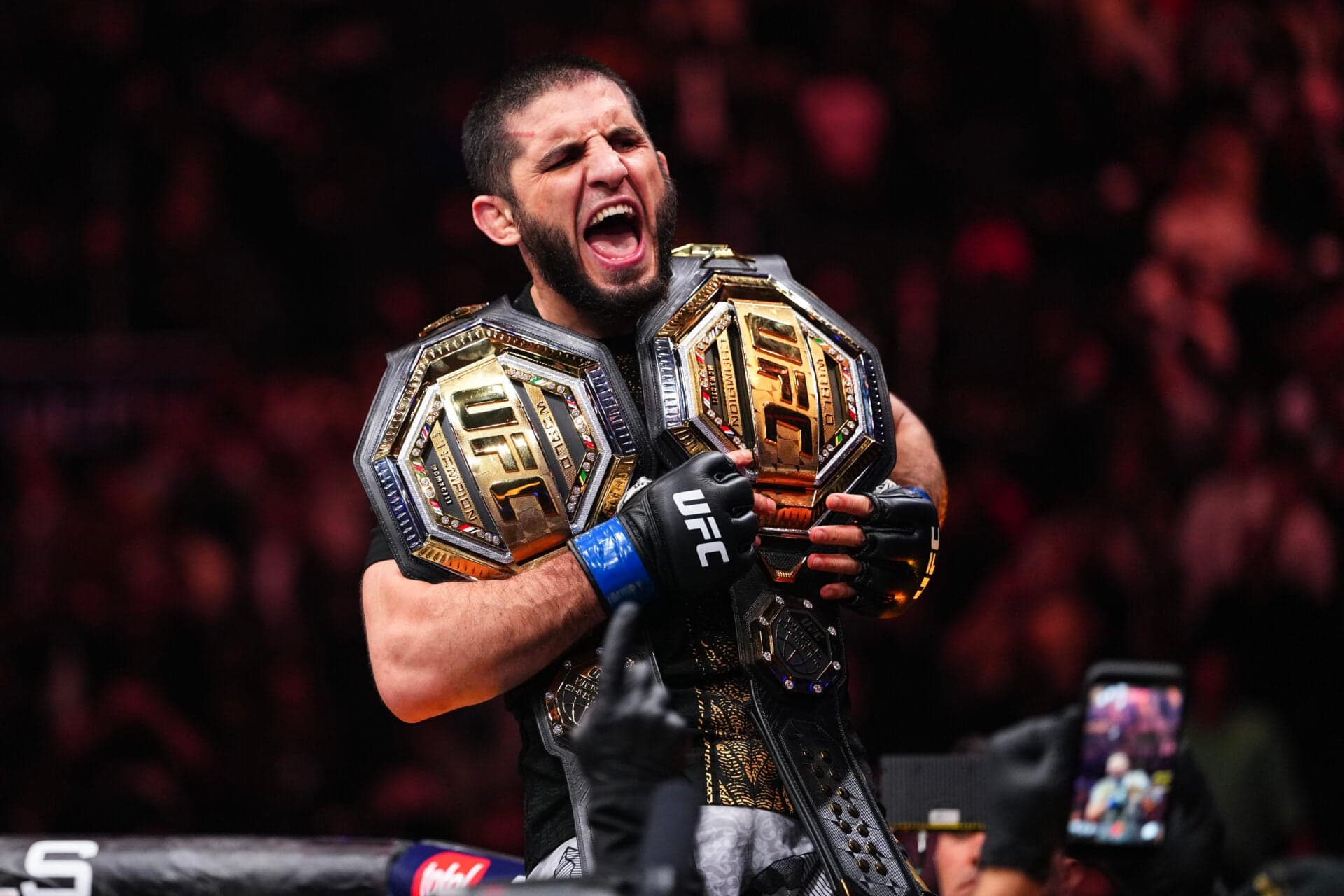 Makhachev révèle ses futurs rivaux pour le titre welter UFC : qui peut lui succéder ?