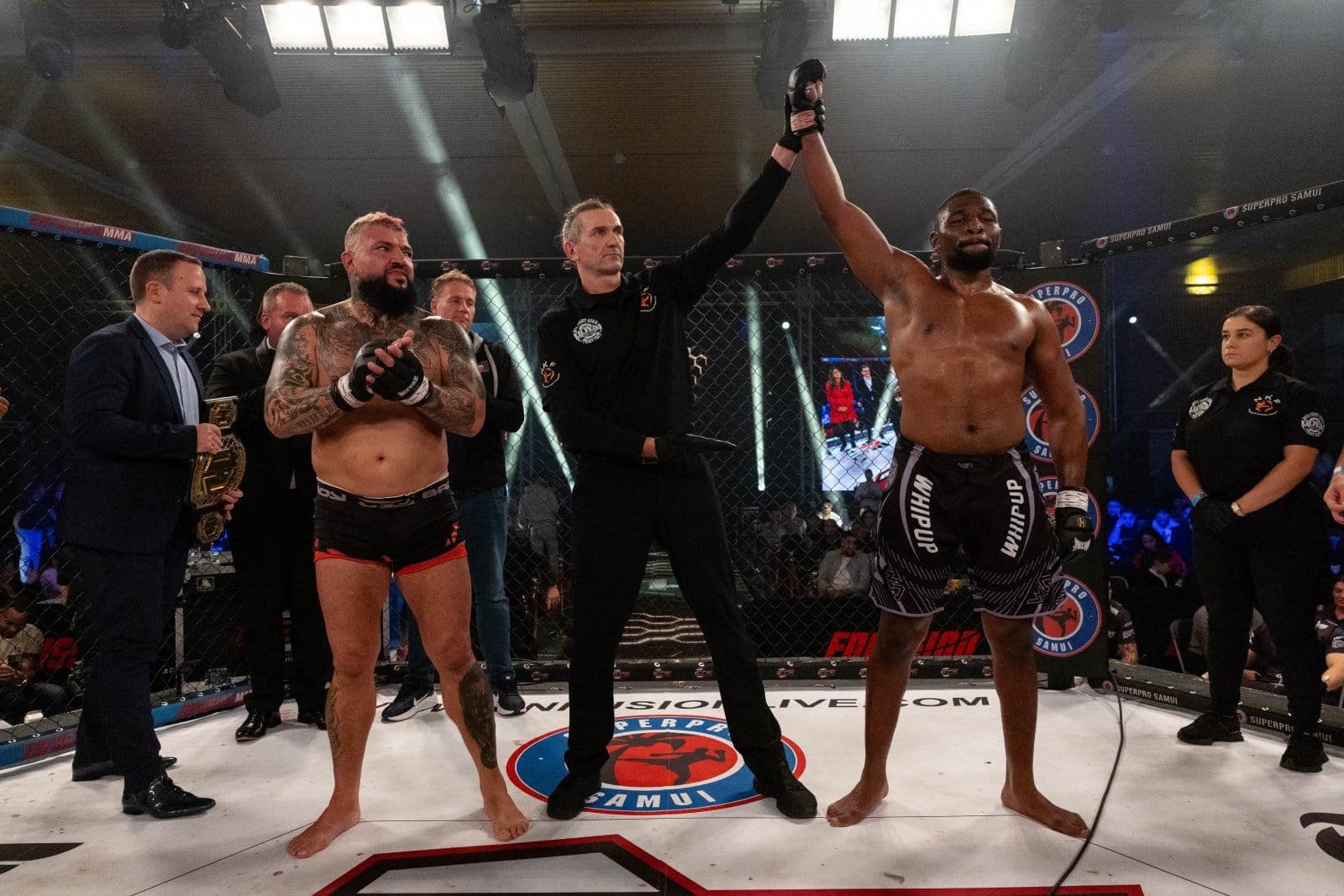 Zając vs El Ouassaidi : KSW 122, mi-lourds en feu à Rzeszów
