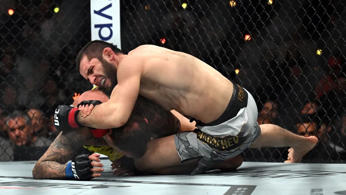 Islam Makhachev et Ian Machado Garry au cœur d’une rivalité qui menace de dégénérer avant même leur affrontement