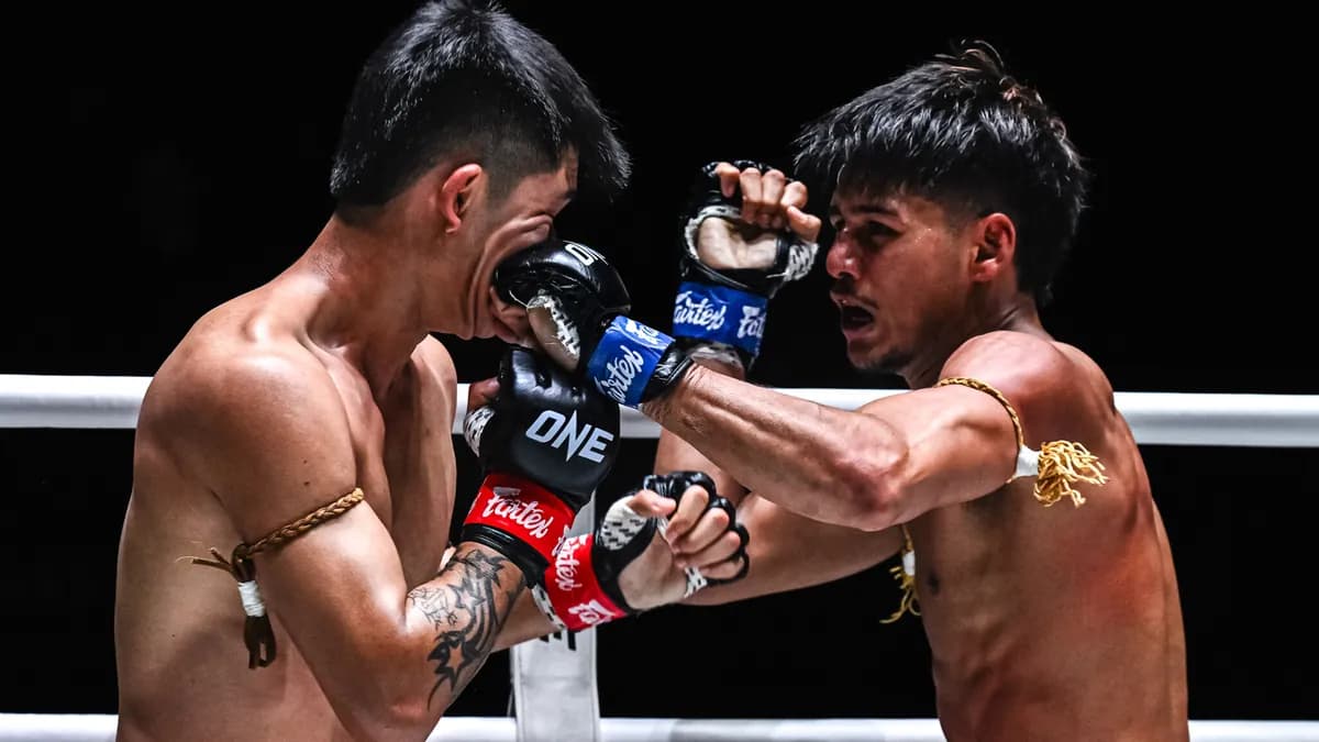 Muay Thai : Decho vs Yunusov, duel des générations au Lumpinee Muay Thai : Decho vs Yunusov, duel des générations au Lumpinee