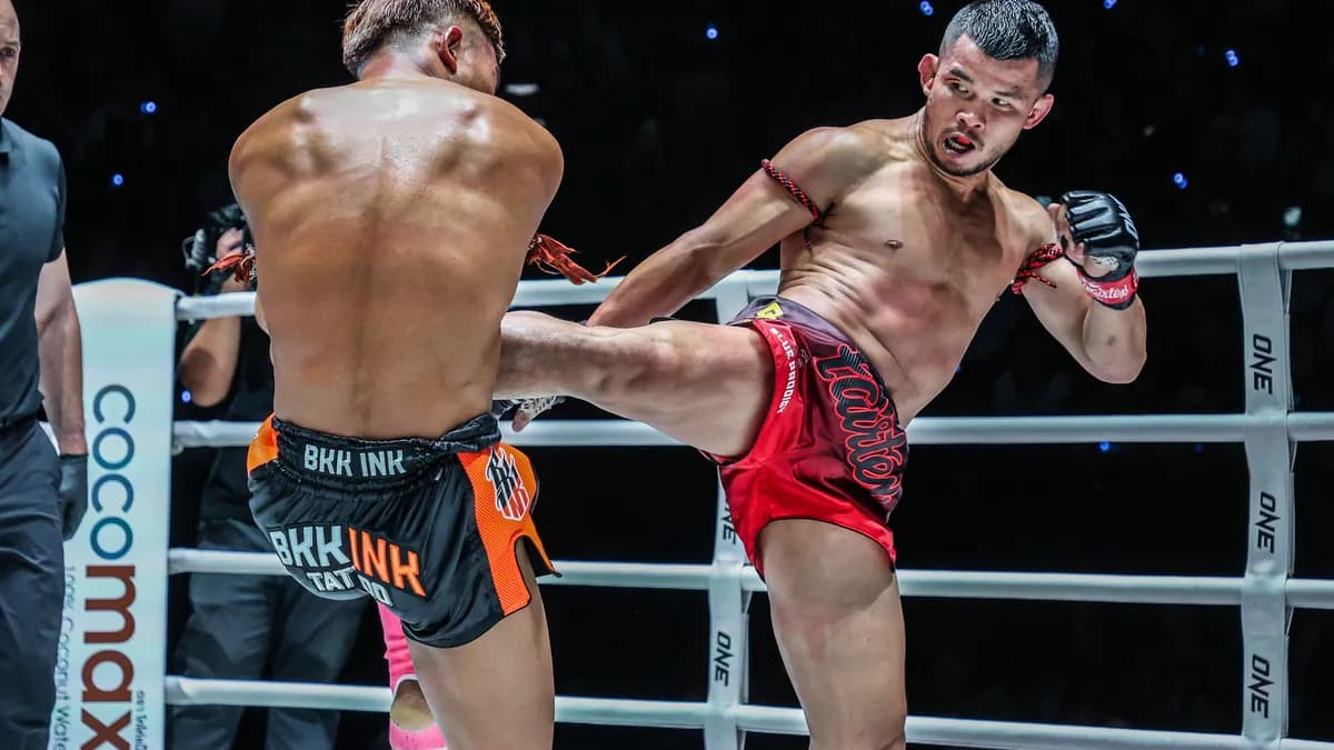 Muay Thai : Un affrontement historique entre Yod-IQ et Nabati au stade Lumpinee de Bangkok Muay Thai : Un affrontement historique entre Yod-IQ et Nabati au stade Lumpinee de Bangkok