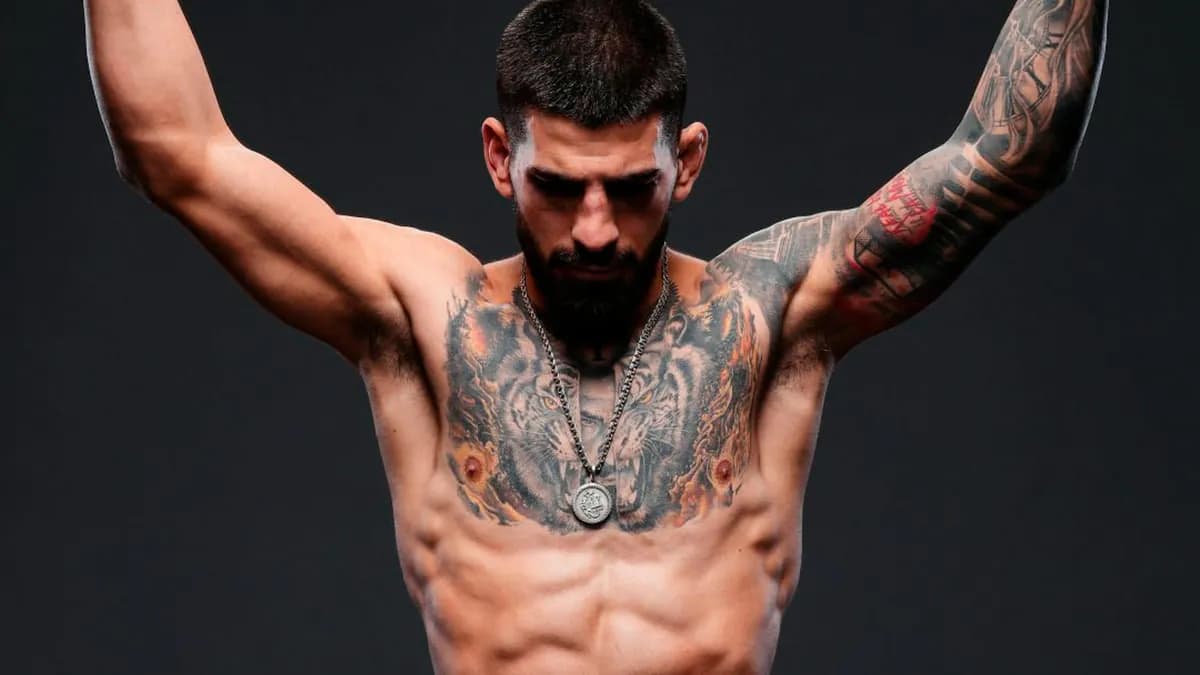 Le duel virtuel entre le champion UFC et le boxeur star fait trembler les réseaux et relance le débat sur les frontières entre les disciplines Le duel virtuel entre le champion UFC et le boxeur star fait trembler les réseaux et relance le débat sur les frontières entre les disciplines