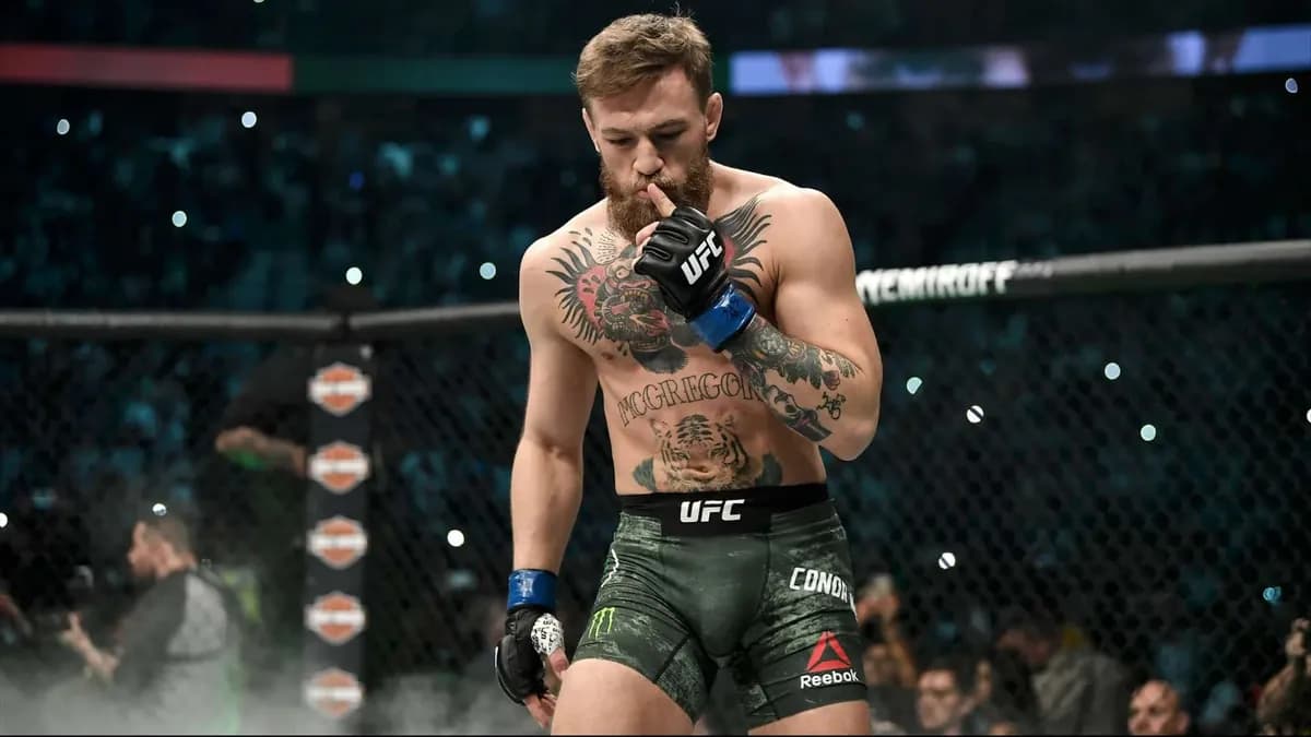 Conor McGregor affronte Max Holloway en tête d’affiche d’un événement historique