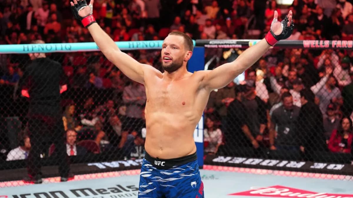 Le Néerlandais change de catégorie pour relancer sa carrière en MMA