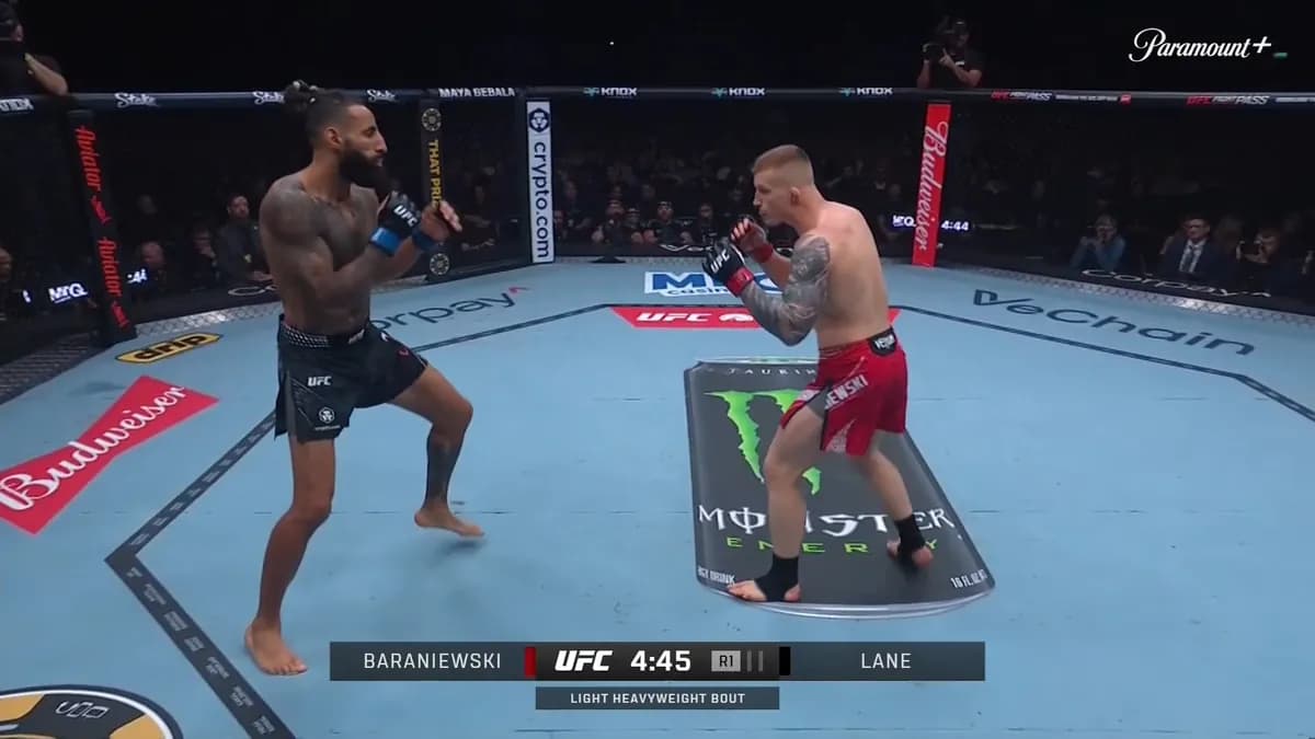 L’ex-footballeur Austen Lane : De la NFL aux combats en UFC, un parcours brisé