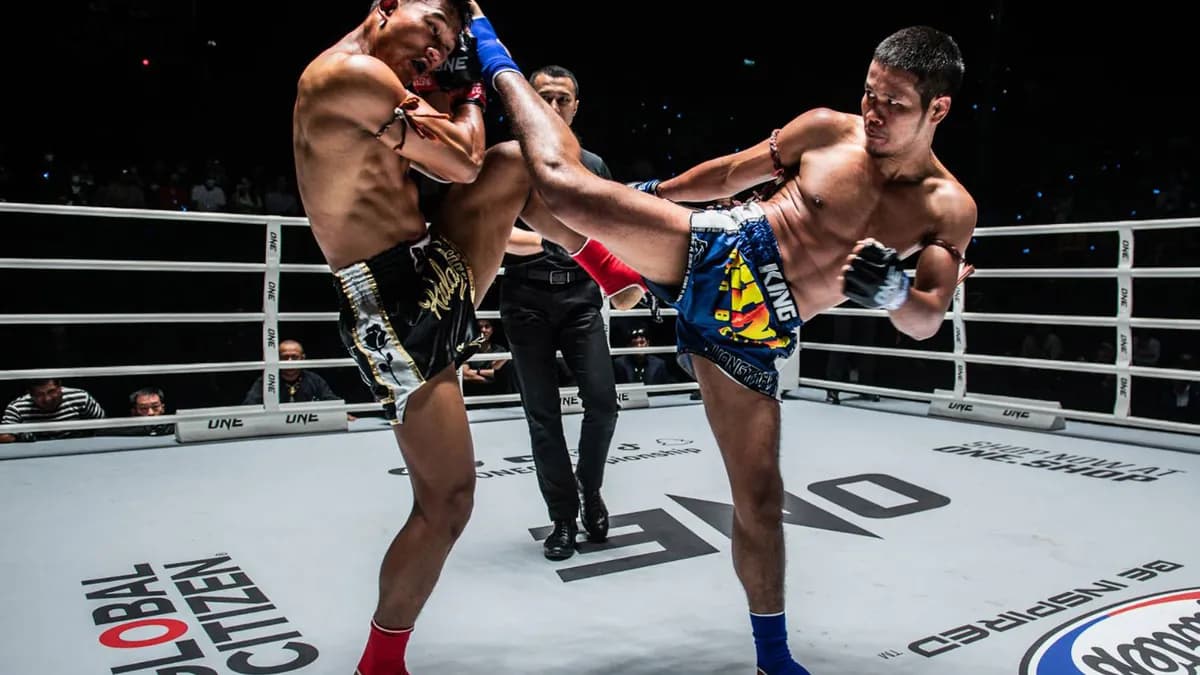 Le champion thaïlandais domine un Russe prometteur lors de ONE Friday Fights 156