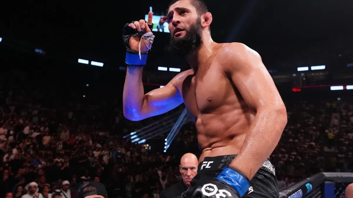 Chimaev en chute libre : la défaite à l’UFC 298 scelle son destin