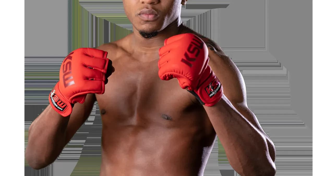 Szczepaniak suspend son MMA : opération manuelle et suspense sur sa reconversion en combat Szczepaniak suspend son MMA : opération manuelle et suspense sur sa reconversion en combat