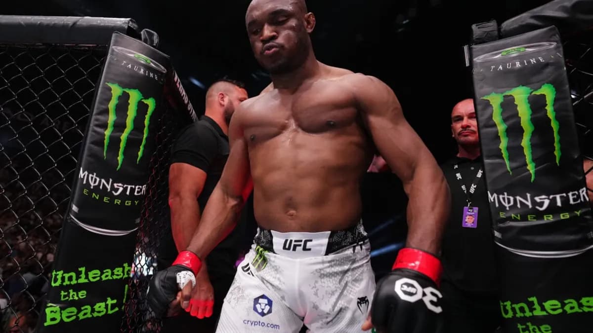 Un duel historique entre deux champions à 185 livres pourrait marquer l’UFC Oklahoma City le 18 juillet – mais les négociations traînent encore. Un duel historique entre deux champions à 185 livres pourrait marquer l’UFC Oklahoma City le 18 juillet – mais les négociations traînent encore.