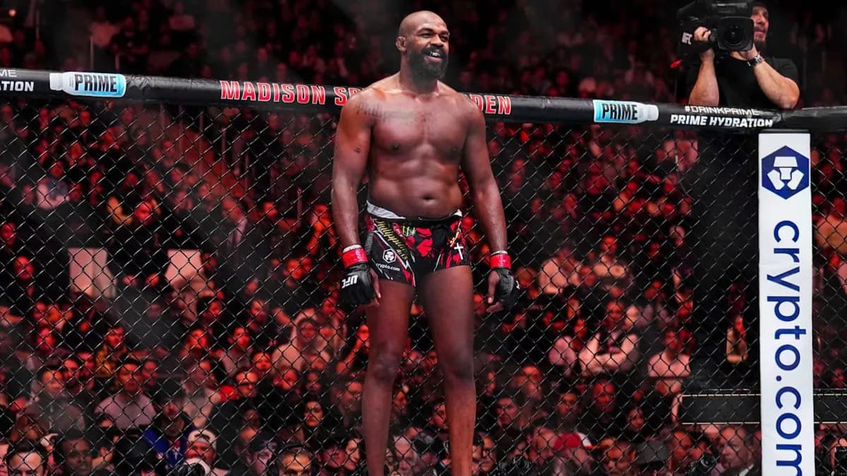 Ciryl Gane brise le silence : la vérité sur les rumeurs de staphylocoques et l’enjeu colossal de l’UFC 321
