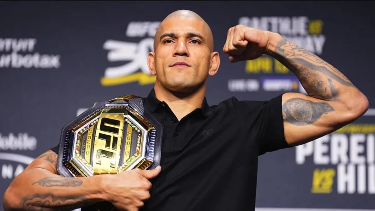 Michael Bisping critique l’attitude d’Alex Pereira après son revers face à Ciryl Gane à l’UFC Paris