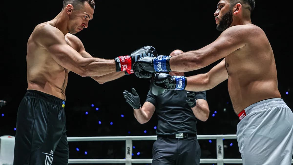 Roman Kryklia s’impose au légendaire Lumpinee Stadium et décroche le titre mondial ONE en kickboxing poids lourds Roman Kryklia s’impose au légendaire Lumpinee Stadium et décroche le titre mondial ONE en kickboxing poids lourds