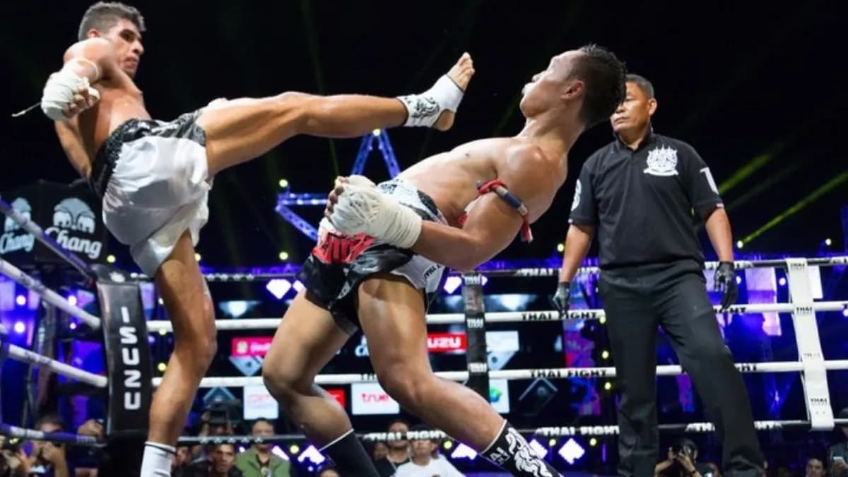 Duel historique en kickboxing poids pailles : Nasukawa affronte le maître Saenchai