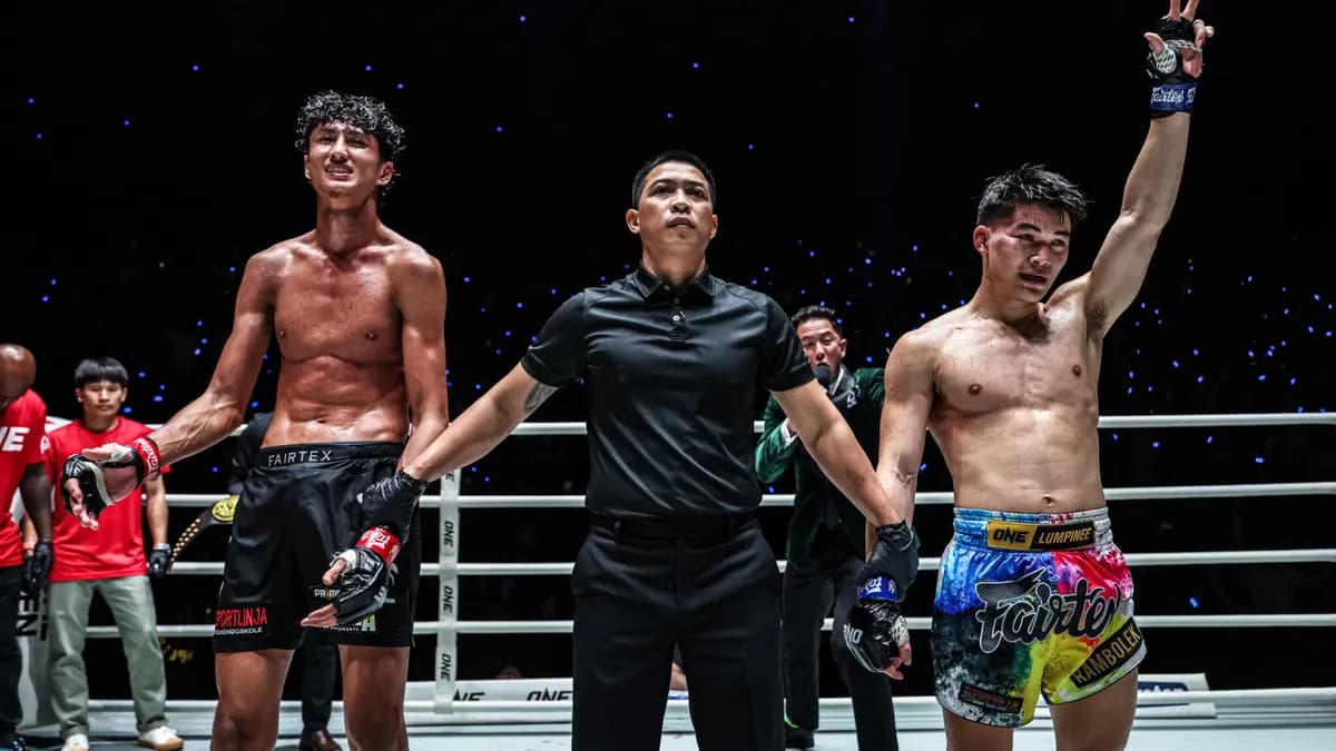 Duel historique entre deux légendes du Muay Thai et des sports de combat à Bangkok