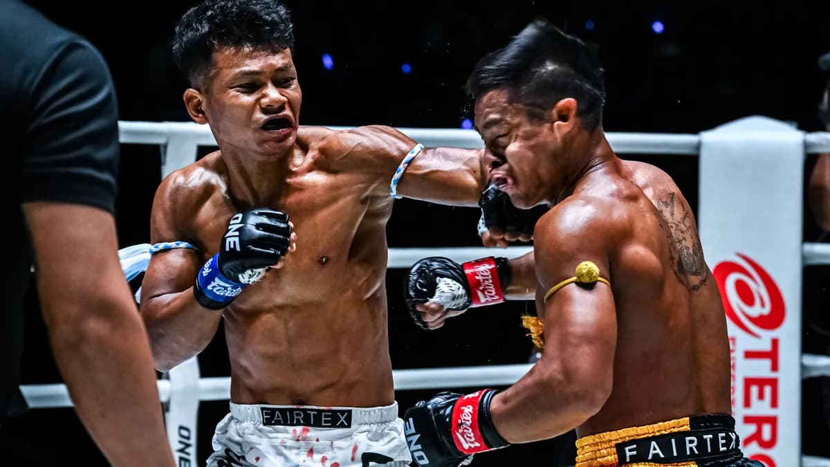 L’affrontement explosif en atomweight à Bangkok : Numsurin Chor Ketwina défie Songchainoi Kiatsongrit au Lumpinee L’affrontement explosif en atomweight à Bangkok : Numsurin Chor Ketwina défie Songchainoi Kiatsongrit au Lumpinee