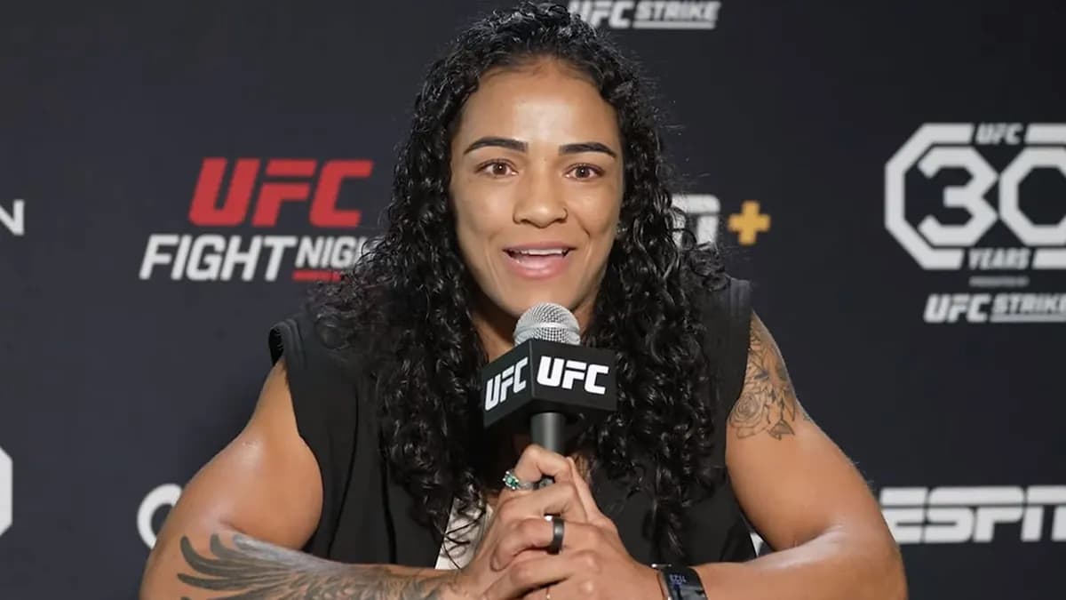 La PFL en effervescence : Viviane Araújo, boostée par la maternité, défie l’élite mondiale