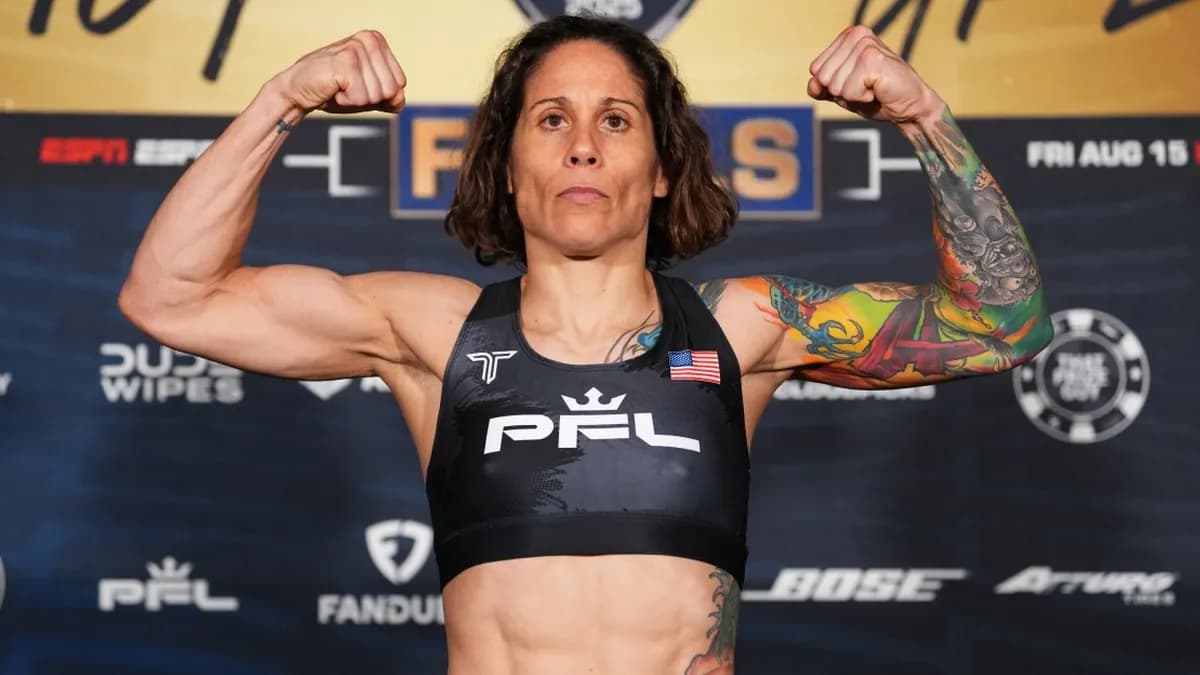 Les champions A.J. McKee et Liz Carmouche dominent le PFL de San Diego avec des performances remarqables