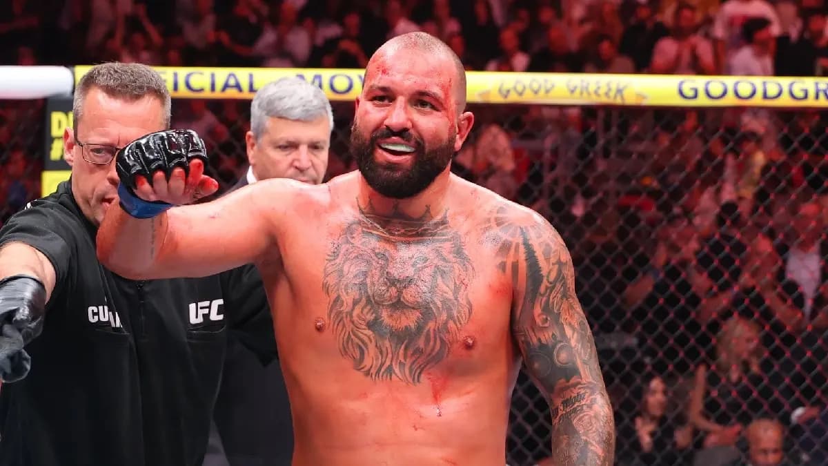 L’invincible Josh Hokit affronte l’UFC pour son titre de champion des lourds