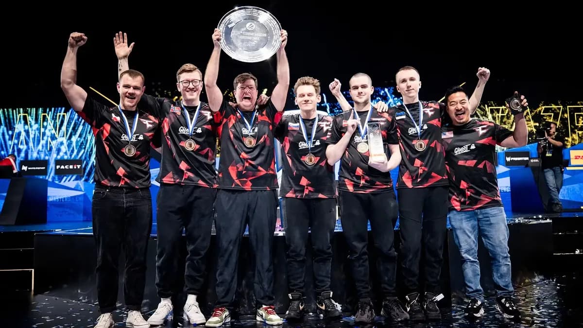 La confrontation historique entre le champion invaincu et l'ancien champion légendaire