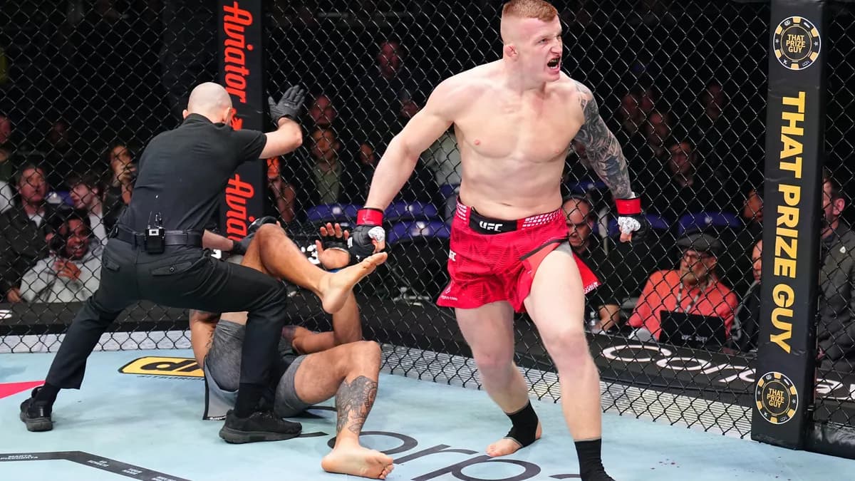 L'arrêt spectaculaire d'Iwo Baraniewski contre Austen Lane en 28 secondes au début de 2026