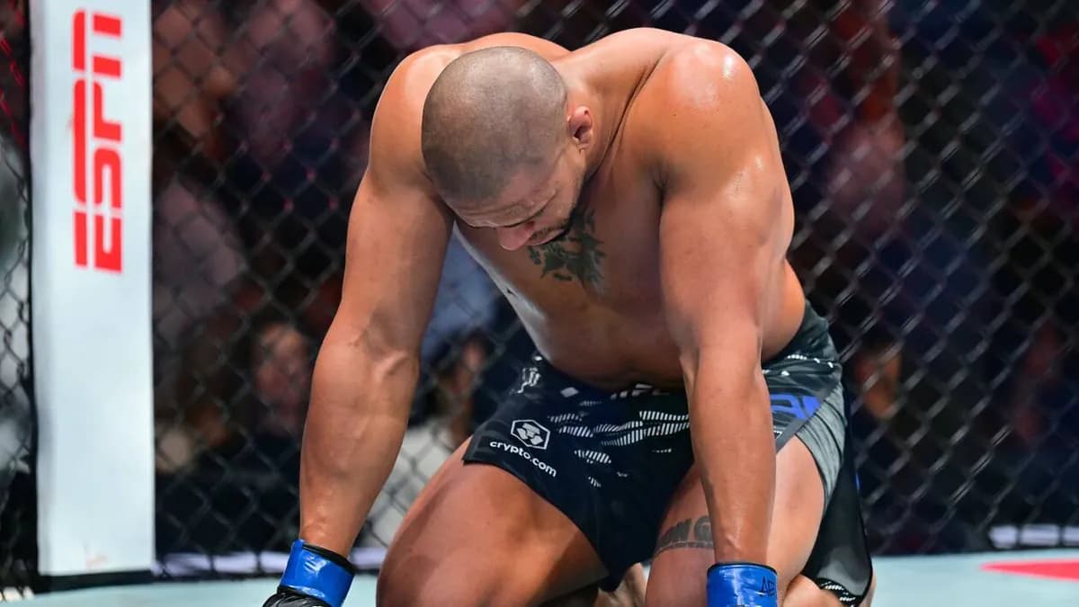 Tom Aspinall éclate après son KO controversé face à Ciryl Gane : "J’ai tout sacrifié pour ça !"