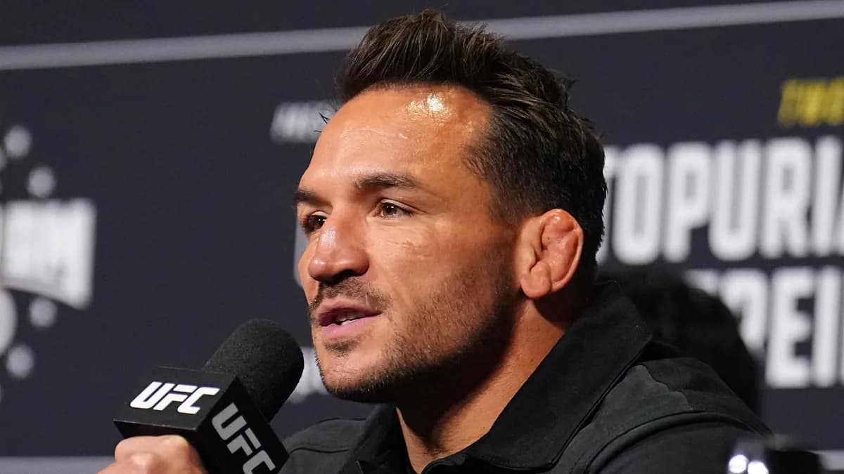 Michael Chandler, 40 ans, défie les pronostics en visant les mi-moyens, malgré un bilan en demi-teinte en tête-à-tête. Michael Chandler, 40 ans, défie les pronostics en visant les mi-moyens, malgré un bilan en demi-teinte en tête-à-tête.