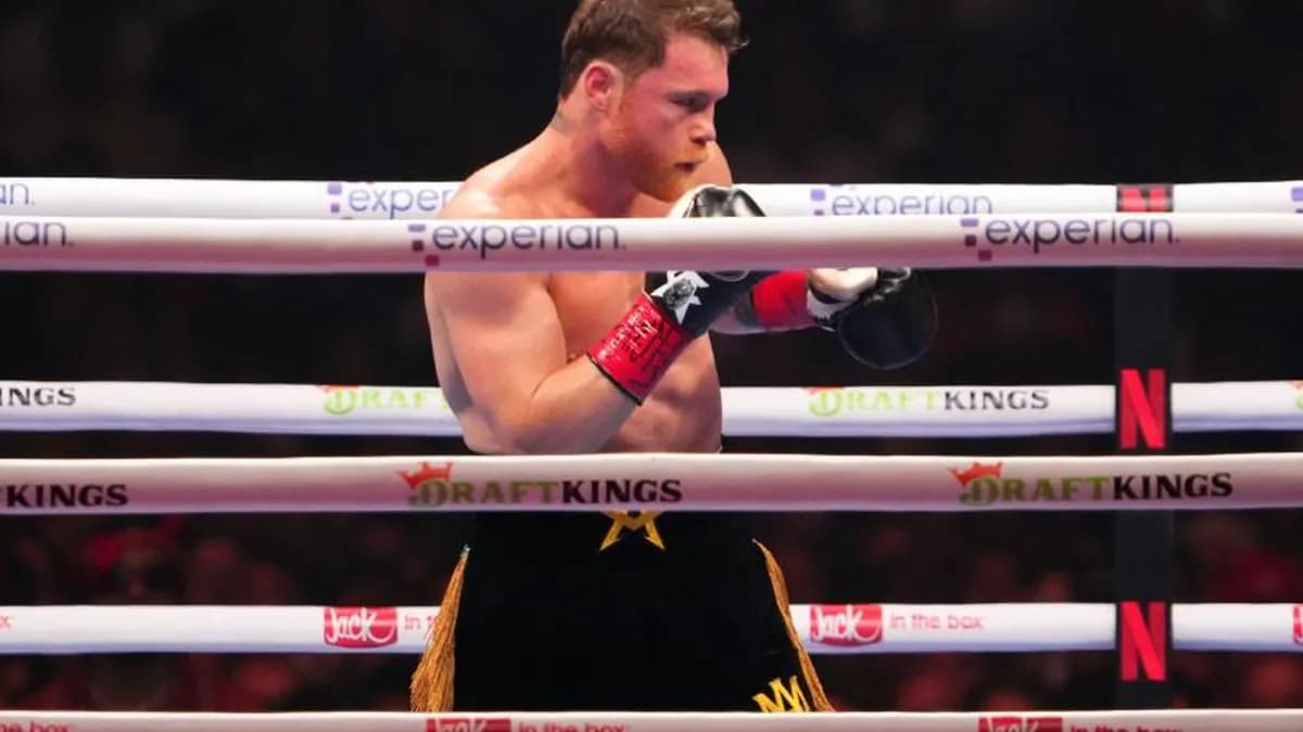 Après un report lié à des raisons personnelles, Canelo Alvarez affronte Christian Mbilli pour la ceinture WBC des super-mi-moyens lors d'un combat phare à Riyad. Après un report lié à des raisons personnelles, Canelo Alvarez affronte Christian Mbilli pour la ceinture WBC des super-mi-moyens lors d'un combat phare à Riyad.