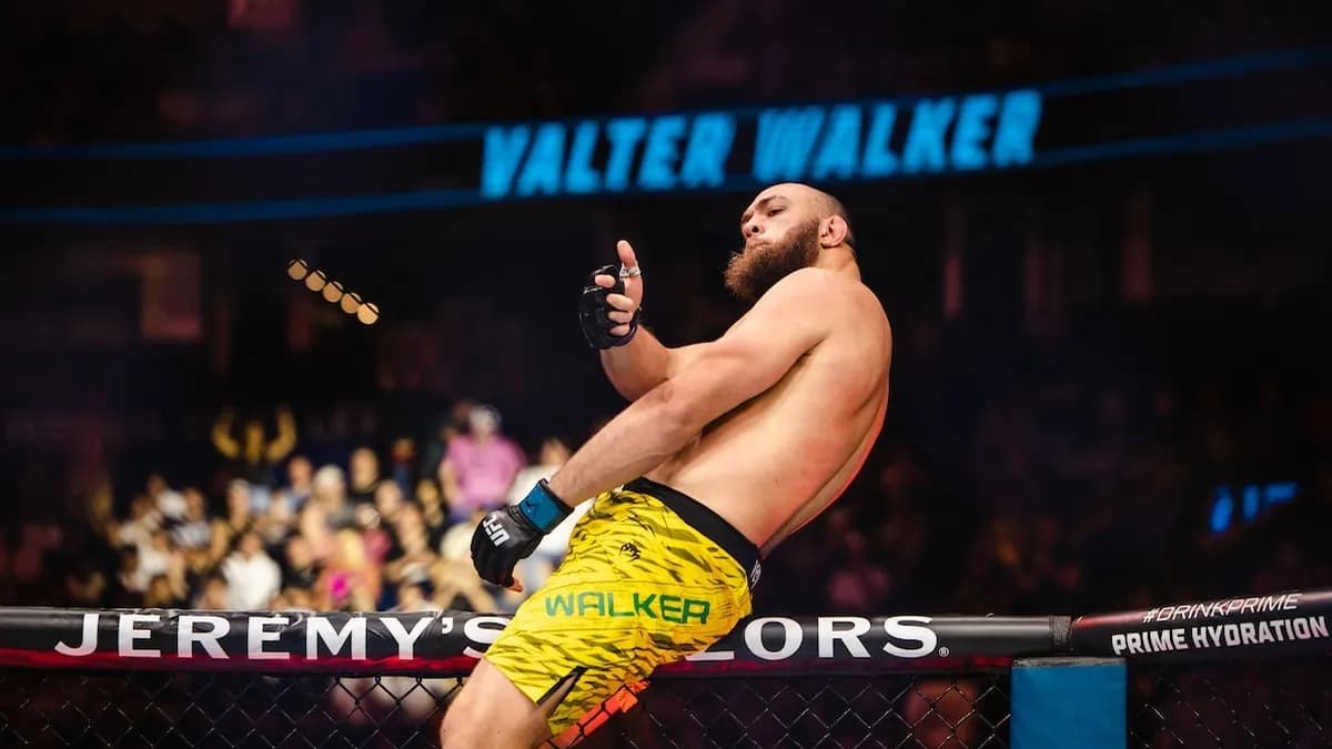 Valter Walker : l’ascension prudente d’un poids lourd qui défie les codes du UFC Valter Walker : l’ascension prudente d’un poids lourd qui défie les codes du UFC