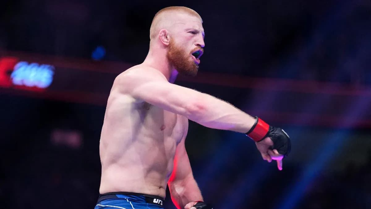 Nickal vs Muradov : duel légendaire en lutte libre à Moscou Nickal vs Muradov : duel légendaire en lutte libre à Moscou