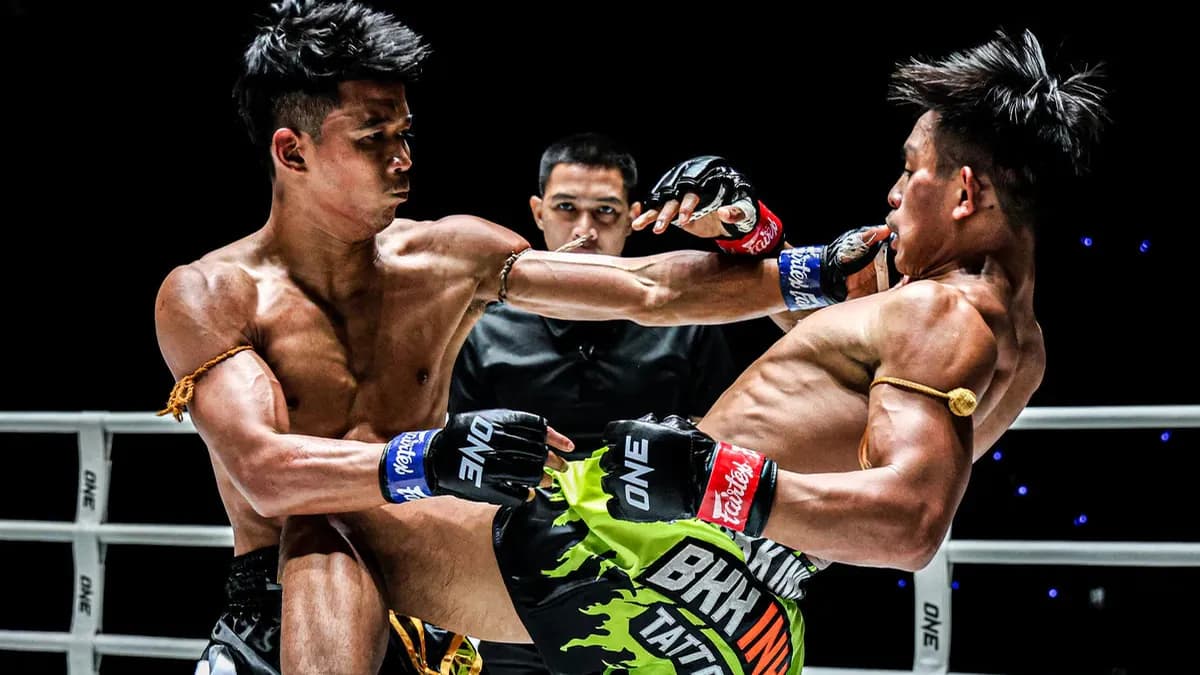 Muay Thai : ONE Friday Fights 165, un duel légendaire à Lumpinee Muay Thai : ONE Friday Fights 165, un duel légendaire à Lumpinee