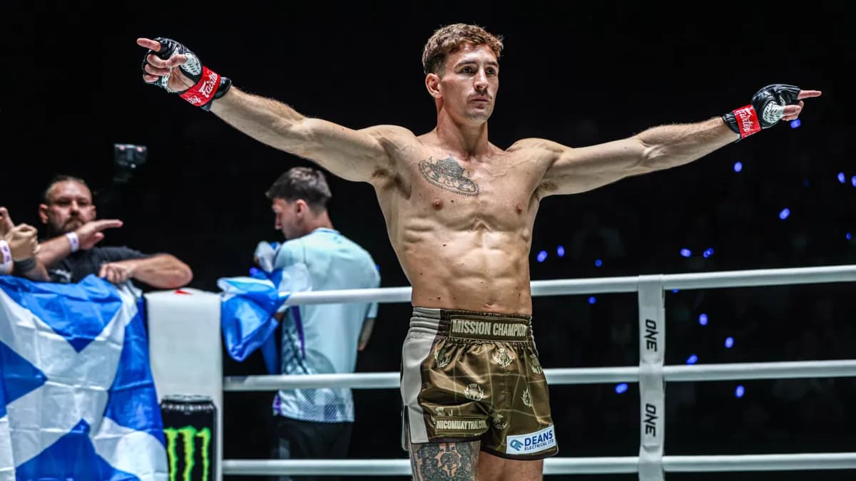 Nico Carrillo défie Zhou Jiaqiang à Lumpinee pour ses débuts explosifs en kickboxing ONE Nico Carrillo défie Zhou Jiaqiang à Lumpinee pour ses débuts explosifs en kickboxing ONE
