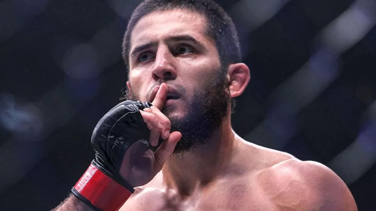 Garry vs Makhachev : Un duel chargé d’émotion et de symboles Garry vs Makhachev : Un duel chargé d’émotion et de symboles