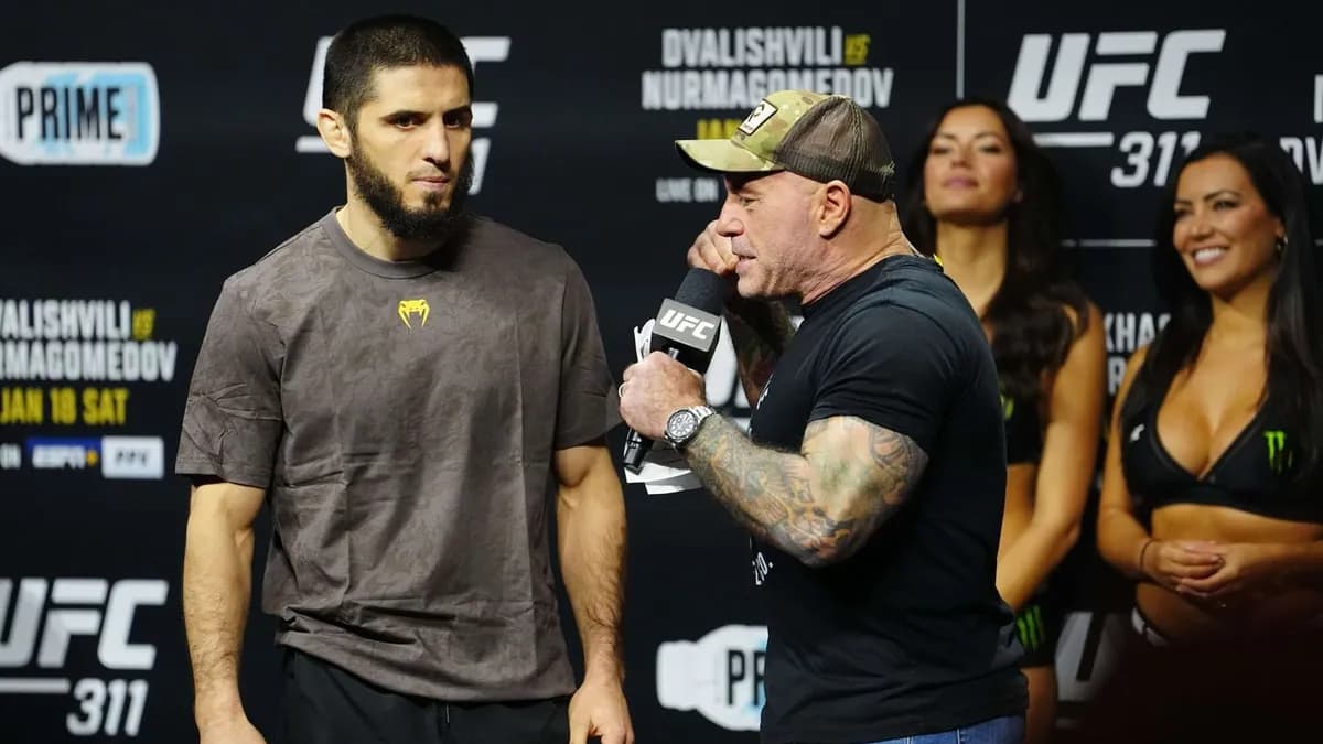 Islam Makhachev pulvérise les records en UFC mais le titre de GOAT divise toujours l'octogone Islam Makhachev pulvérise les records en UFC mais le titre de GOAT divise toujours l'octogone