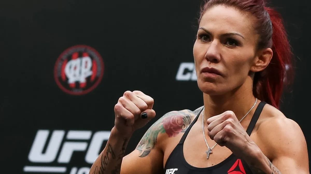 Les coulisses des négociations avortées entre Claressa Shields et Cris Cyborg, révélées par la championne américaine. Les coulisses des négociations avortées entre Claressa Shields et Cris Cyborg, révélées par la championne américaine.