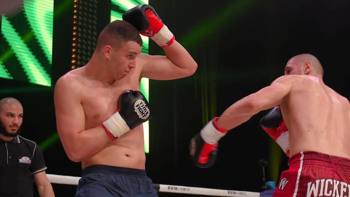 Blasi vs Worapon : Muay Thai, un duel explosif au Lumpinee Blasi vs Worapon : Muay Thai, un duel explosif au Lumpinee