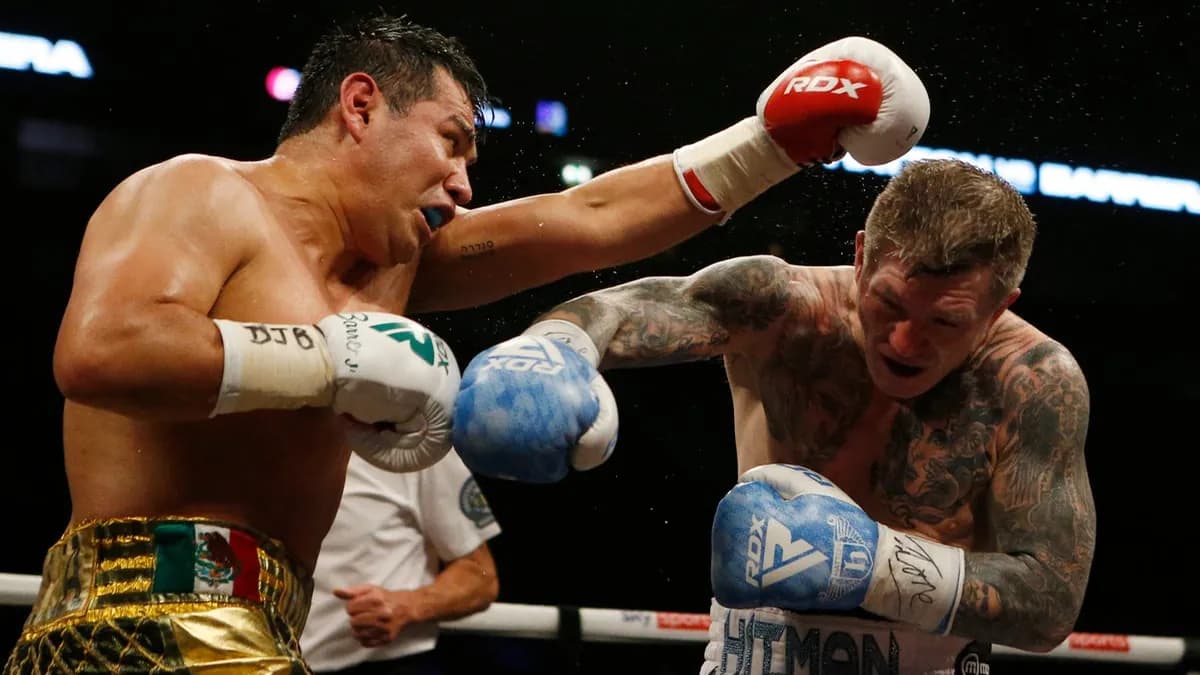 Ricky Hatton (1978-2024) : l'adieu déchirant à "The Hitman", légende des rings et héros de Manchester