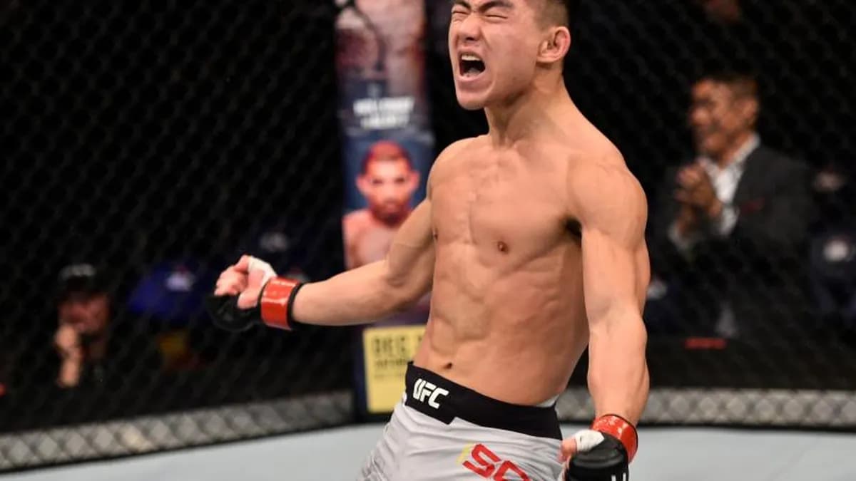 Song Yadong écrase Umar Nurmagomedov en deux rounds et s’impose comme un prétendant sérieux au titre des poids coqs. Song Yadong écrase Umar Nurmagomedov en deux rounds et s’impose comme un prétendant sérieux au titre des poids coqs.