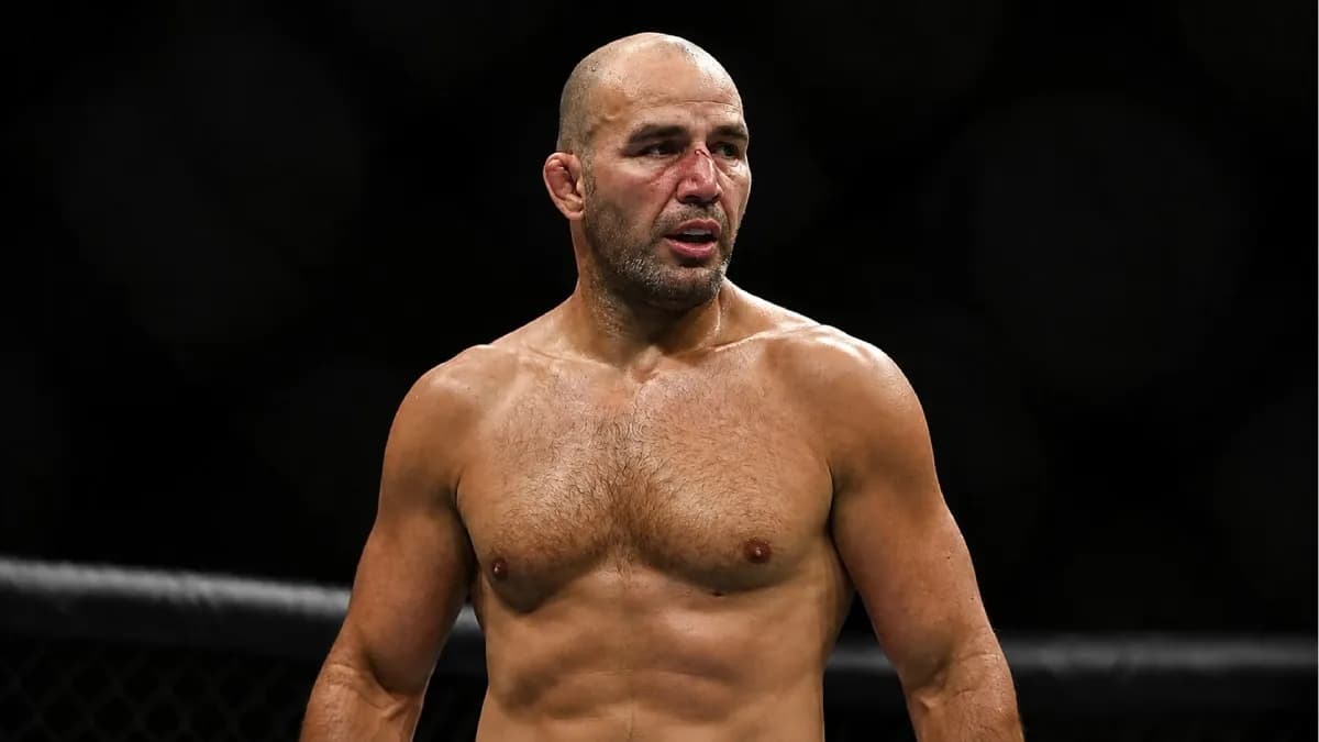 À 46 ans, l’ancien champion UFC prouve qu’il a encore le feu sacré dans les cages À 46 ans, l’ancien champion UFC prouve qu’il a encore le feu sacré dans les cages