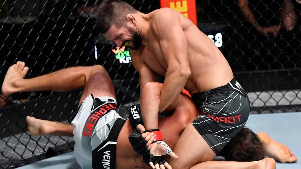 La clé de bras de Gamrot contre Stephens entre dans l'histoire des 100 meilleures soumissions de l'UFC La clé de bras de Gamrot contre Stephens entre dans l'histoire des 100 meilleures soumissions de l'UFC