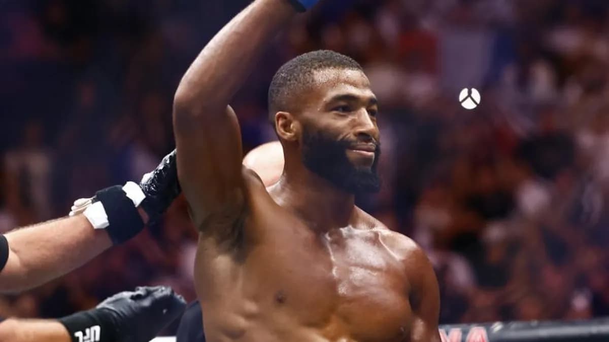 Le Franco-Marocain Parnasse et la Brésilienne Gomes explosent dans les classements UFC après leurs victoires respectives Le Franco-Marocain Parnasse et la Brésilienne Gomes explosent dans les classements UFC après leurs victoires respectives