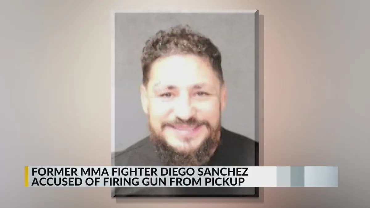 L'ancien champion de l'UFC sous le feu des projecteurs pour conduite en état d'ébriété et violation de probation L'ancien champion de l'UFC sous le feu des projecteurs pour conduite en état d'ébriété et violation de probation