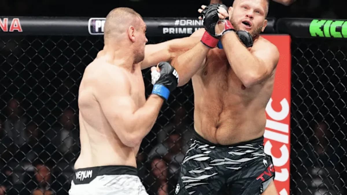 Ante Delija : "On m’a volé cette victoire" – La polémique de l’UFC Vegas 110 qui divise les fans Ante Delija : "On m’a volé cette victoire" – La polémique de l’UFC Vegas 110 qui divise les fans