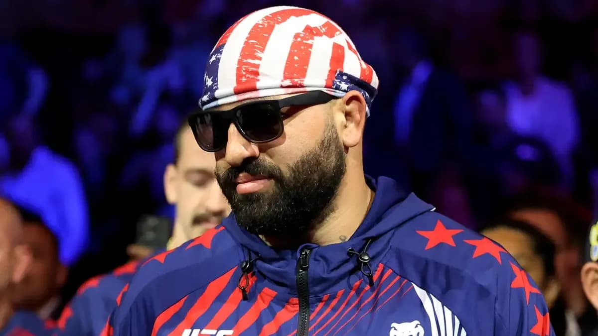 The UFC faces a dilemma: Josh Hokit, a polarizing heavyweight star The UFC faces a dilemma: Josh Hokit, a polarizing heavyweight star