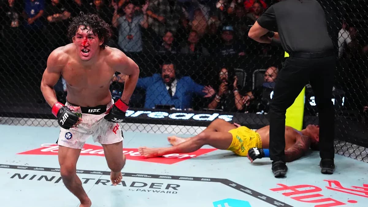 Raul Rosas Jr. crushes Raoni Barcelos at UFC Vegas 121 with a devastating technical KO, leaving the Octagon in stunned silence Raul Rosas Jr. crushes Raoni Barcelos at UFC Vegas 121 with a devastating technical KO, leaving the Octagon in stunned silence