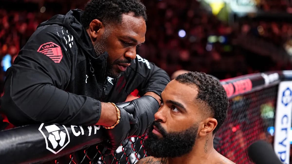 Colby Covington denounces Jon Jones' negative influence on Gable Steveson and urges the Olympic champion to cut ties with his mentor Colby Covington denounces Jon Jones' negative influence on Gable Steveson and urges the Olympic champion to cut ties with his mentor