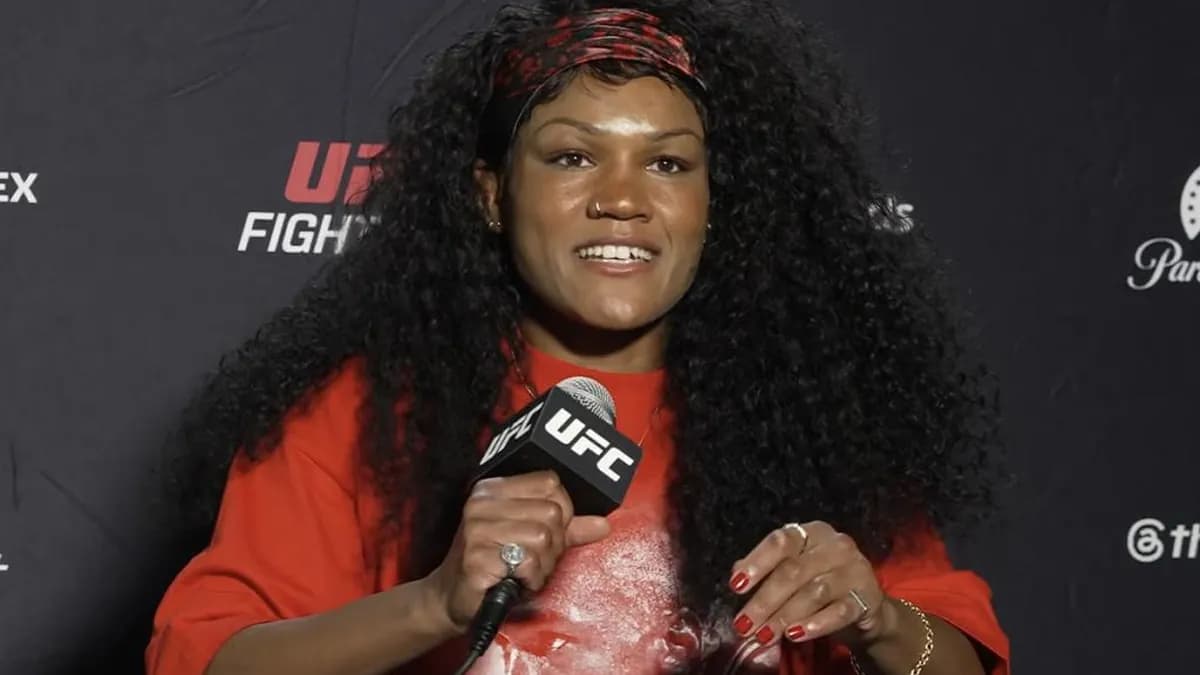Tina Black, the 30-year-old Brazilian striker at 52 kg, is challenging UFC limits with an explosive style and unmatched resilience Tina Black, the 30-year-old Brazilian striker at 52 kg, is challenging UFC limits with an explosive style and unmatched resilience