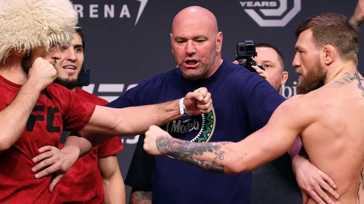 Un geste de respect post-combat entre deux légendes du MMA Un geste de respect post-combat entre deux légendes du MMA