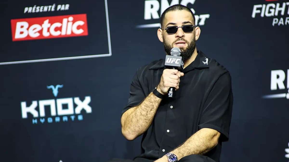 Boxeur français ou combattant de MMA ? Le duel Imavov-Strickland enflamme les débats avant le choc prévu à Las Vegas Boxeur français ou combattant de MMA ? Le duel Imavov-Strickland enflamme les débats avant le choc prévu à Las Vegas