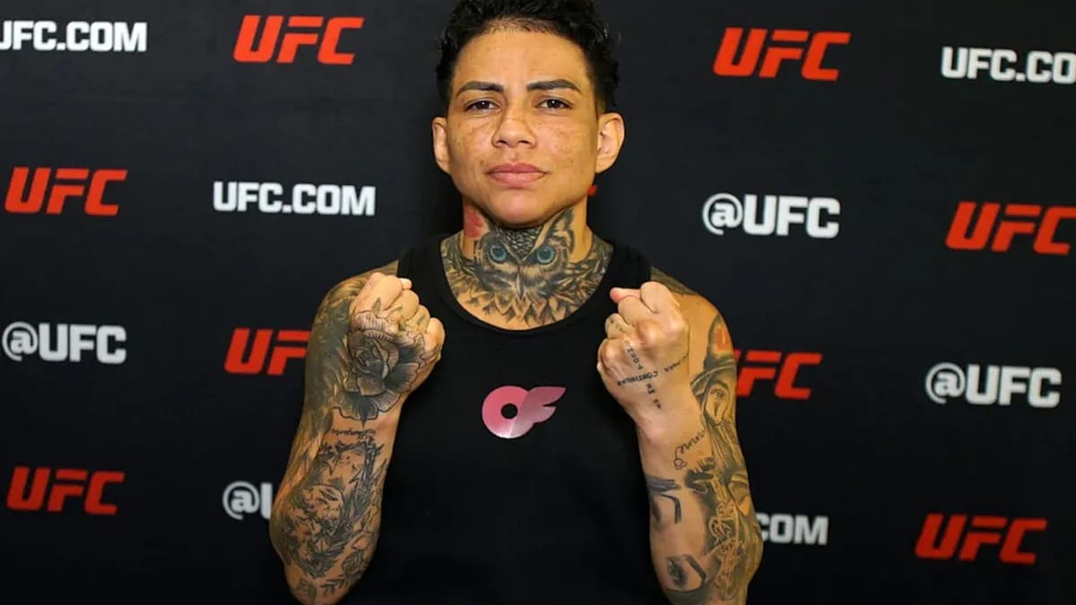 Duel de technique et de détermination : Ketlen Souza vise le top 15 Duel de technique et de détermination : Ketlen Souza vise le top 15
